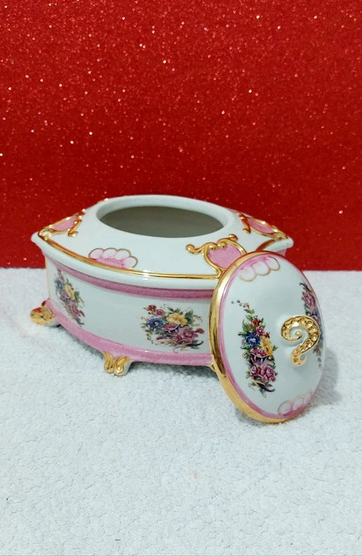 Porcelain Jewelry Box Domingos Ferreira