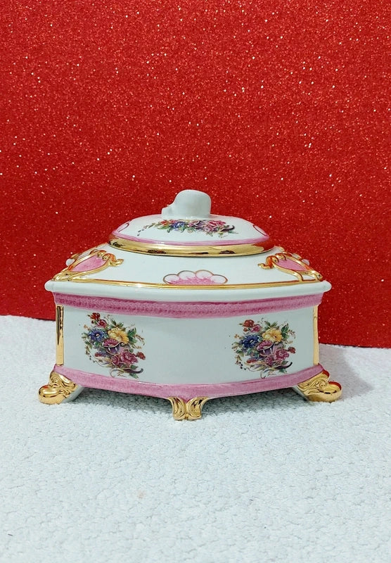 Porcelain Jewelry Box Domingos Ferreira