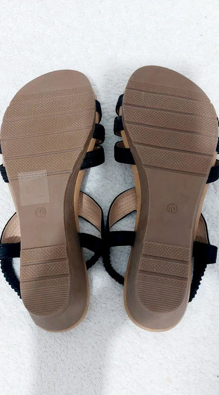 Black Sandals Etereo